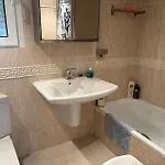 170 Medina Molins A-1 Appartement *